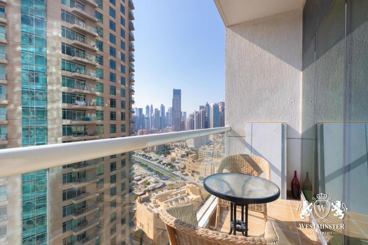 Westminster Burj Al Nujoom Appartement Dubai Buitenkant foto